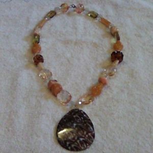 Vintage style necklace